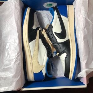 Travis Scott Jordan 1 Low
